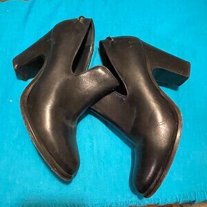 Rag & Bone Grove Black Leather Ankle Booties with Leather Sole Womens Size 38